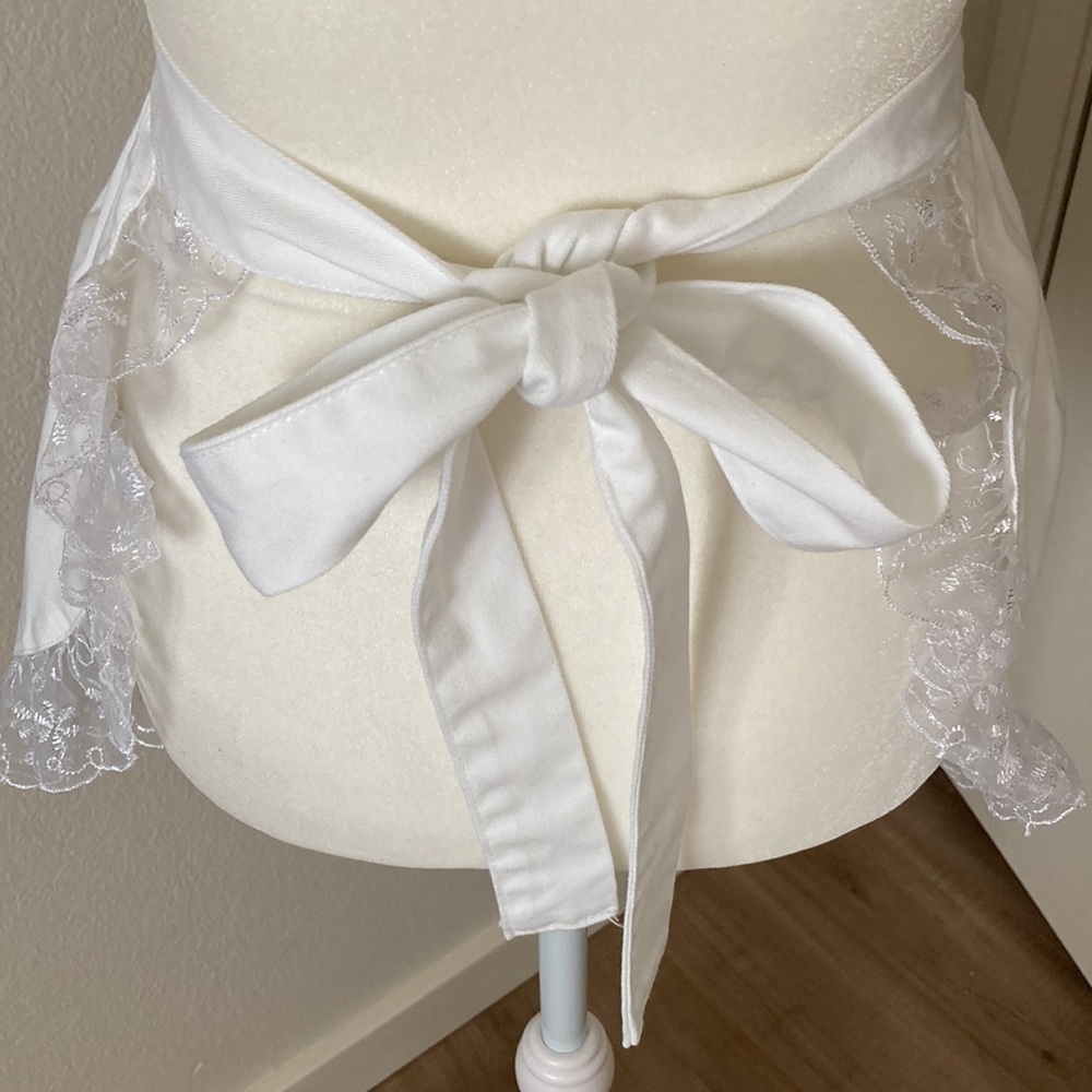 🩵BUNDLE ITEM Lace apron
